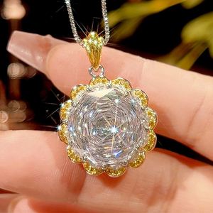 Wholesale Manufacturers Eco-friendly Copper Elegant Women's Jewelry <b>Sets</b> 16-10mm White Zircon Delicate Necklace <b>Earring</b> Ring <b>Set</b> - Product Image 3