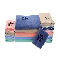 Collection de serviettes de toilettage en microfibre pour animaux de compagnie logo brodé de patte d'animal de compagnie pour petite, moyenne, grande taille serviette de couleur personnalisée