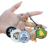 Porte-clés personnalisés en gros, promotionnels, avec design anime mignon, logo en métal doré, émail souple ou dur, pour voiture