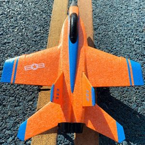 Avión RC de 2 Canales RTF 2.4Ghz con Control Remoto y Cargador, Controlado por Aplicación, Alcance de 120m en Interiores y Exteriores - Product Image 3