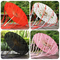 Parasol en soie de style chinois avec ruban à pompons et poignée en bambou, accessoires pour la danse, le cosplay, la photographie, les mariages, vente en gros, usine chinoise