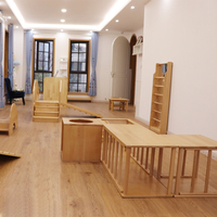 Ensemble d'escalade triangulaire en bois 5-en-1 Montessori : Triangle de Pickler et Gymnastique d'escalade Montessori