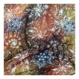 Rollos de Tela de Rayón 100% Viscosa Estampada Digitalmente al por Mayor, Baratos, de Fábrica, Tela <span class=keywords><strong>Tilda</strong></span> de Dubái para Confección - Product Image 2