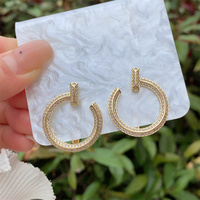 Boucles d'oreilles pendantes en cuivre zircon plaqué or 18 carats, 1 paire élégante style vintage dame géométrique en forme de coeur incrusté
