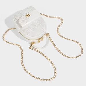 Borsetta da donna con capacità Badi - Product Image 3