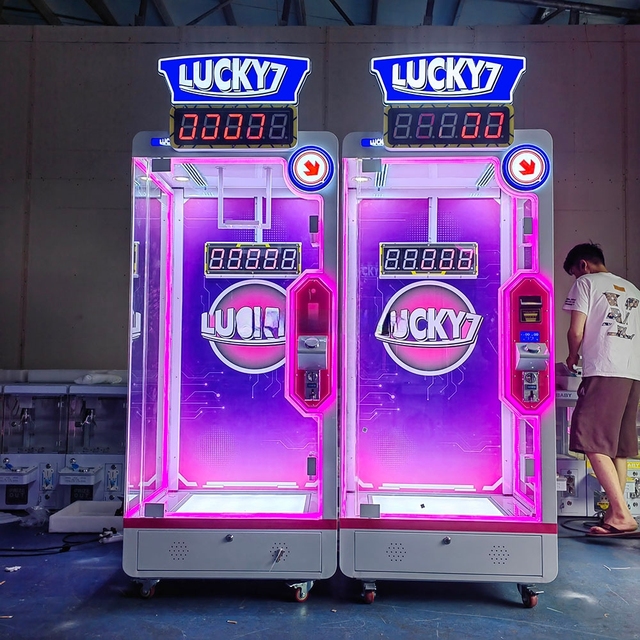 ZDYS Coin Operated Metal Shooting Cabinet Kids Cutting Game with Lucky 7 Prize Big Dolls Scissors 110/220V EU/US/UK/AU Plug