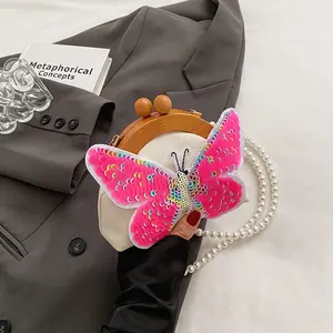 2024 nueva moda señora diamantes de imitación mariposa bolsos de hombro Cadena de perlas bolsos de madera mujer Mini estilo PU embrague bolso de belleza para mujer