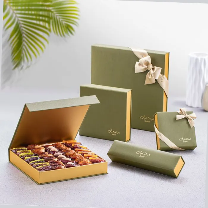 カスタムローストナッツ砂糖漬けフルーツフィリングオーガニックデート包装箱チョコレート再生紙素材持続可能なギフトボックス