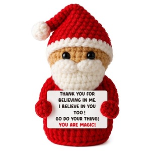 Mini cadeau d'anniversaire inspirant, poupée Père Noël en crochet faite à la main, idéale pour la famille et les amis - Product Image 5