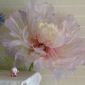 <span class=keywords><strong>Fleurs</strong></span> géantes personnalisées à ouverture et fermeture automatiques Organza de soie Fleur de pivoine en mouvement pour la décoration de mariage événementiel - Product Image 6