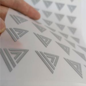 Patchs logo en relief gaufrés pour presse à chaud, logo publicitaire en silicone brillant, logo 3D en silicone, transfert thermique - Product Image 1