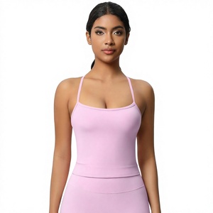 Conjunto Deportivo Personalizado de 3 Piezas para Gimnasio y Fitness: Top sin Mangas, Pantalones Scrunch Butt y Leggings de Yoga para Mujer, de Cintura Alta, Sólidos, Transpirables y Elásticos - Product Image 1