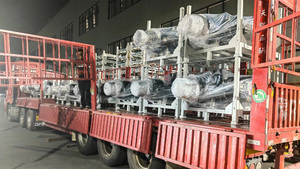 มอเตอร์ไฟฟ้ากระแสสลับแบบแม่เหล็กแกนหมุน Brogen 200 กิโลวัตต์ 7000 รอบต่อนาที OEM ODM 13T 16T เพลาล้อรถบรรทุก 6x4 8x4 ระบบส่งกำลังแบบใหม่ - Product Image 5
