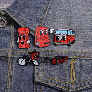 Divertido ojos grandes estilo dibujos animados rojo teléfono cabina autobús bicicleta escuela bolso suave esmalte solapa Pin - Product Image 4