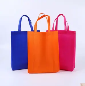पर्यावरण के अनुकूल कस्टम लोगो परिधान कपड़े गैर बुने हुए पुन: प्रयोज्य किराना शॉपिंग टोट बैग गैर बुने हुए शॉपिंग बैग स्टॉक में