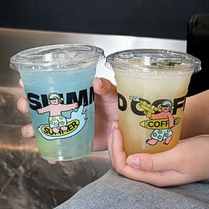 Vaso de Plástico PP Transparente Personalizado con Logotipo para Fiestas y Bares, con Tapa, 90 mm de Diámetro, para Bebidas, Té de Burbujas, Jugos - Product Image 1