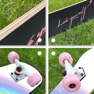 Fournisseur d'usine pour les commandes en gros, planches à roulettes complètes en bois d'érable dur à 7 couches - Product Image 5