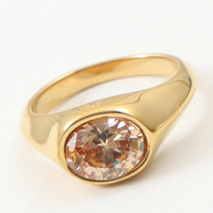 Anello YF8393 di Lusso con Zirconi Irregolari, Placcato Oro 18K, Impermeabile, in Acciaio Inossidabile per Matrimoni - Product Image 4