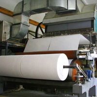 Machine de production de papier rentable pour la fabrication de papier toilette et de papier mouchoir