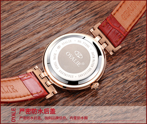 Reloj de Lujo para Mujer Scotttie 9611C, Alta Calidad, Resistente al Agua, con Incrustaciones de Diamantes, Esfera de Nácar de 32 mm - Product Image 3