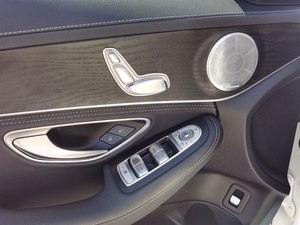 Venta al por mayor <span class=keywords><strong>2017</strong></span> Modelo Facelift <span class=keywords><strong>Mercedes</strong></span>-Benz Clase C Versión deportiva Coche de boutique de alta calidad Turbo Luces LED <span class=keywords><strong>Mano</strong></span> derecha - Product Image 2