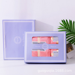 ชุดกล่องของขวัญผ้าขนหนูคอรัลฟลีซ ผ้าเช็ดตัวอาบน้ำ 70x140 ซม. ผ้าเช็ดมือ 35x75 ซม. ปักลาย ของชำร่วยงานแต่งงาน พร้อมบรรจุภัณฑ์ - Product Image 2