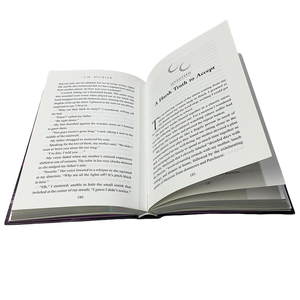 Services d'impression de livres sur mesure avec découpe de précision, dorure argentée au laser, bords estampillés, romans illustrés à couverture rigide en anglais - Product Image 6