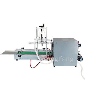 Máquina de llenado automático de cuatro cabezales, máquina para embotellado de agua <span class=keywords><strong>con</strong></span> cinta transportadora - Product Image 4