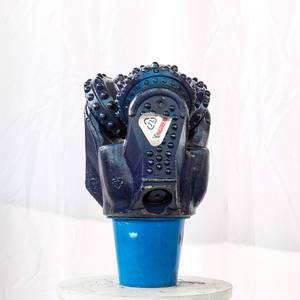 API 8 1/2 "IADC637 TCI tricone บิตเรียวหินเจาะสว่านเจาะบิตน้ำดีลูกกลิ้งบิต - Product Image 1