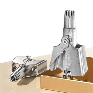 Tondeuse manuelle pour poils du nez pour hommes, ciseaux de sécurité pour le nettoyage des narines, tondeuse à poils du nez en acier inoxydable à petite pointe ronde - Product Image 1