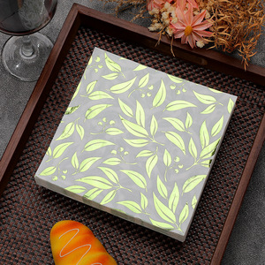Servilletas impresas con lámina dorada, servilletas para fiestas, servilletas desechables de alta gama para restaurantes. - Product Image 2