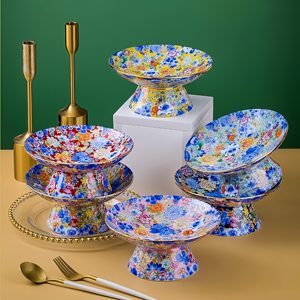 Jingdezhen Palace émail or rose jante haut <span class=keywords><strong>pied</strong></span> en céramique fruits secs thé Dessert plateau gâteau fruits assiettes <span class=keywords><strong>pour</strong></span> la décoration intérieure - Product Image 1