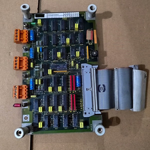 6FX1126-5AA01 บอร์ดควบคุมสำหรับ 810/820 แฮนด์คอนโทรลเลอร์ 6FX1126-5AA01 6FX1126-5AA01 บอร์ดควบคุมสำหรับ 810/820 แฮนด์คอนโทรลเลอร์ 6FX1 - Product Image 1