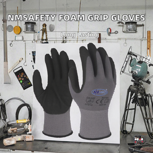 Guantes de Seguridad SNELL de Calibre 15, Tejido Sin Costuras, Nitrilo Arenoso, Uso General, Antideslizantes, Dedos con Puntos Adhesivos, Compatibles con Pantallas Táctiles - Product Image 4