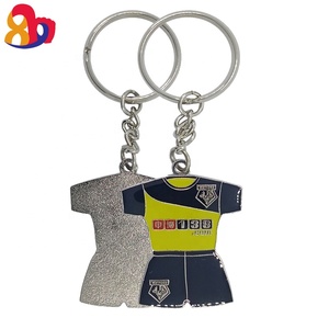 Promotional Metal Zinc Alloy Home House Shape Keychain Light Keyholder Blank for Enamel Sublimation Carabiner Accessories
