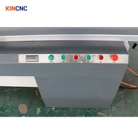 Scie à panneaux automatique CNC de précision KINCNC pour le travail du bois avec serrage pneumatique, table coulissante numérique MJK45XD