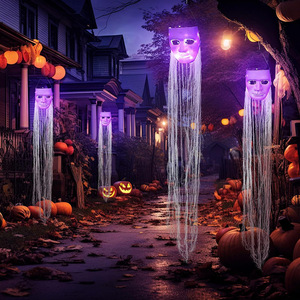 Décoration d'Halloween : Masque Lumineux Fantôme Suspendu pour Extérieur, Accessoire Effrayant pour Jardin, Ornement de Scène de Fête - Product Image 2