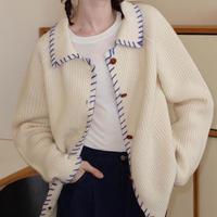 Cardigan en tricot contrasté fait main pour femme