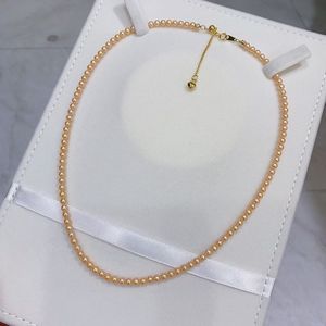Cute Christmas Gifts for Girlfriend: 5 Thoughtful Pearl Necklaces She’ll Love