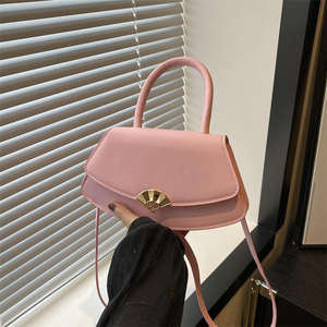 Bolso de mano moderno, bolso de mujer a la moda con cadena, bolso bandolera para mujer a bajo precio - Product Image 5