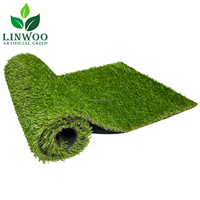 Gazon artificiel synthétique de haute densité Linwoo Premium 40 mm, pelouse artificielle luxuriante pour les espaces événementiels, les hôtels