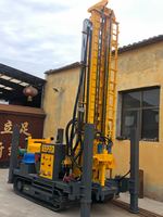 Machine de forage de puits d'eau sur chenilles avec moteur de pompe pour les projets de construction, géothermiques et l'excavation minière