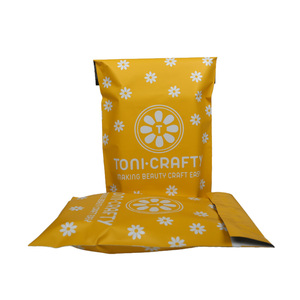 Sacchetti per <span class=keywords><strong>pacchi</strong></span> di sicurezza a prova di manomissione con sigillo autoadesivo con stampa personalizzata confezione per <span class=keywords><strong>corriere</strong></span> espresso gialla personalizzata - Product Image 4