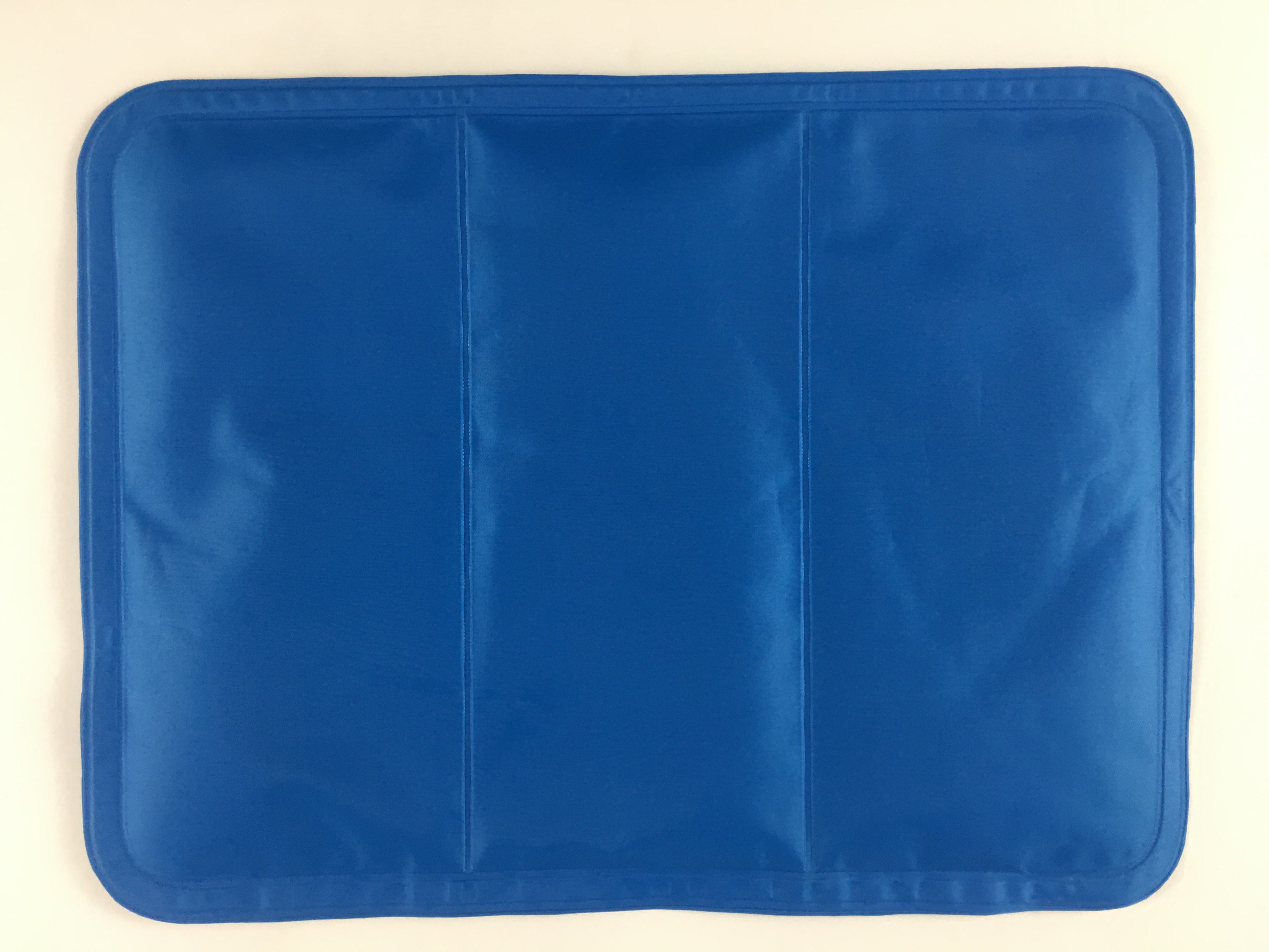 สีน้ำเงินเข้ม