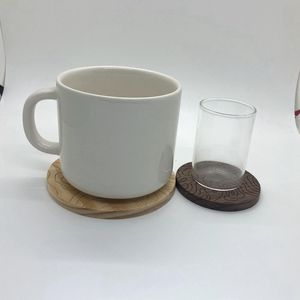 Posavasos de madera OEM Natural personalizado sólido de alta calidad sostenible clásico nuevo suministro directo de fábrica superior recubrimiento de lijado suave - Product Image 5