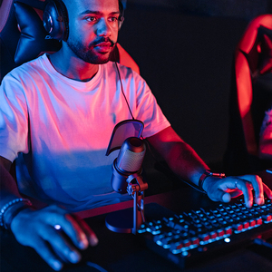 2023 nuevo micrófono de estudio RGB micrófonos para juegos micrófono de condensador buena calidad precio de fábrica para transmisión en vivo - Product Image 5