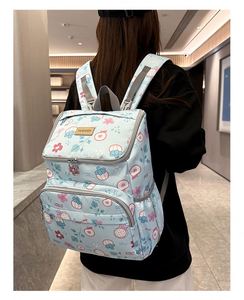 Bolsa de Maternidad Multifuncional Impermeable, Mochila de Gran Capacidad para Pañales de Bebé - Product Image 6