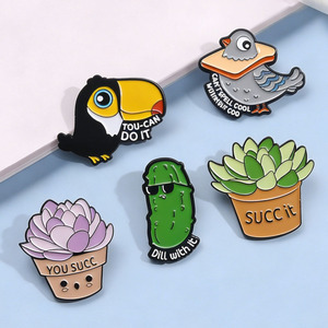 Colgante de insignia divertido con diseño de capibara y taza de té, de aleación de zinc ecológica, accesorio para estudiantes, pequeño regalo personalizado - Product Image 3