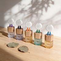 Diffuseur de parfum pour voiture en verre avec bouchon en bois de luxe, capacité 8ml/10ml, avec impression sérigraphique et marquage à chaud