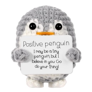 Peluche Canard Crocheté à la Main, Cadeau d'Encouragement, Canard Motivationnel en Tricot Doux, Jouet d'Émulation et de Soutien Émotionnel - Product Image 2